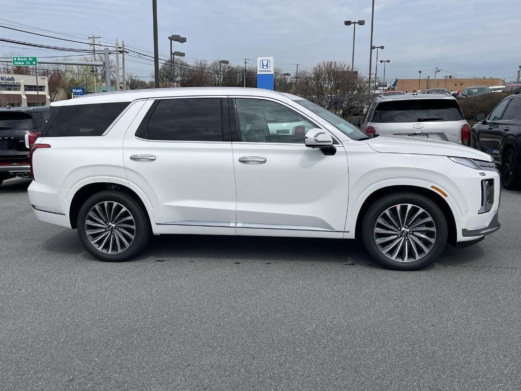 new 2025 Hyundai Palisade car, priced at $54,185