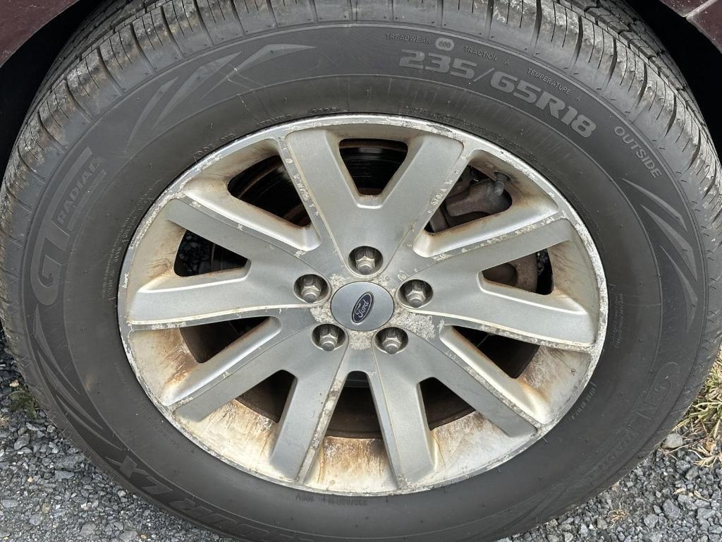 used 2010 Ford Flex car, priced at $3,995