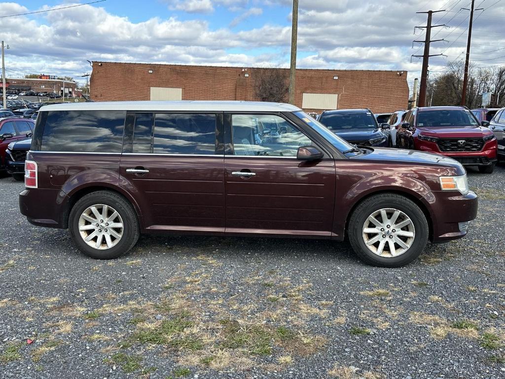used 2010 Ford Flex car, priced at $3,995