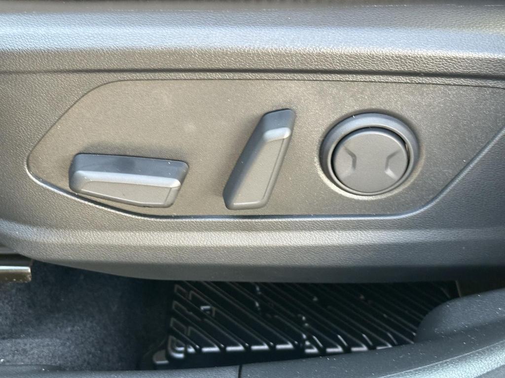 new 2026 Hyundai Tucson car, priced at $43,375