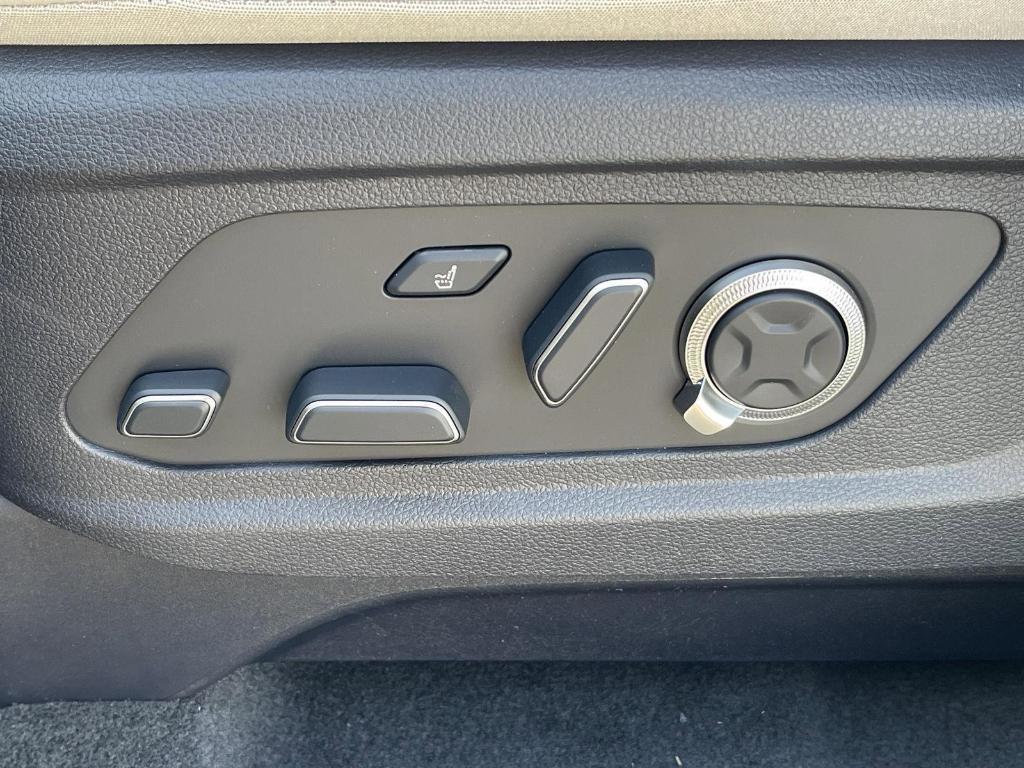 new 2025 Hyundai Palisade car, priced at $53,933