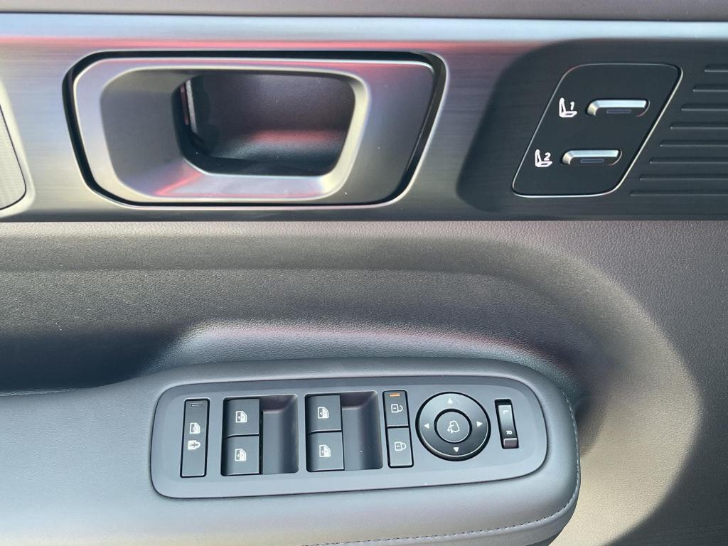 new 2026 Hyundai SANTA FE HEV car, priced at $52,281