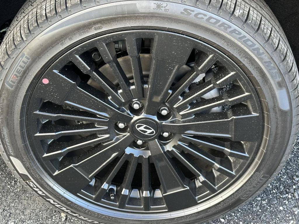 new 2026 Hyundai SANTA FE HEV car, priced at $51,651