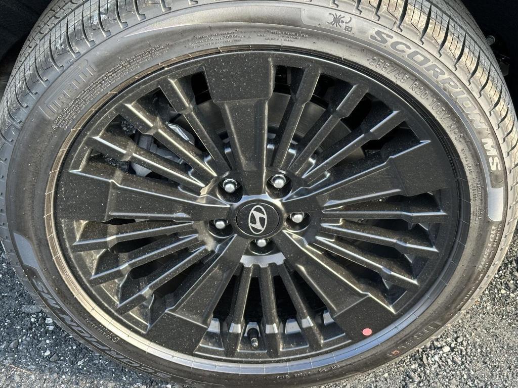 new 2026 Hyundai SANTA FE HEV car, priced at $51,651