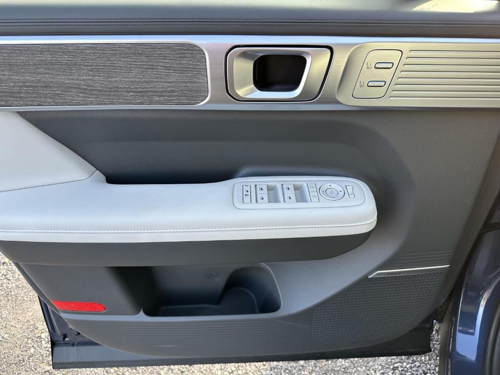 new 2026 Hyundai SANTA FE HEV car, priced at $51,651