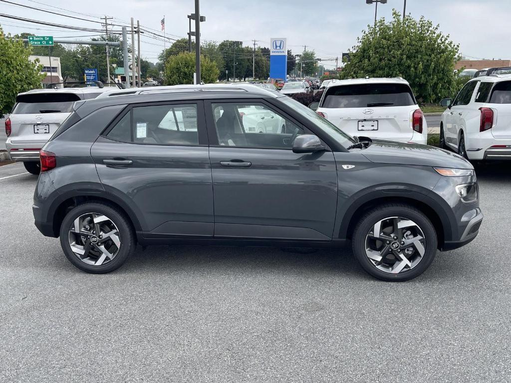 new 2025 Hyundai Venue car, priced at $23,806