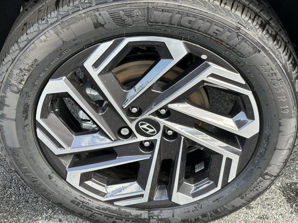 new 2026 Hyundai TUCSON Hybrid car, priced at $44,480