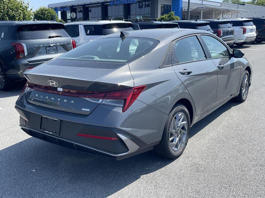 new 2025 Hyundai ELANTRA HEV car, priced at $26,697