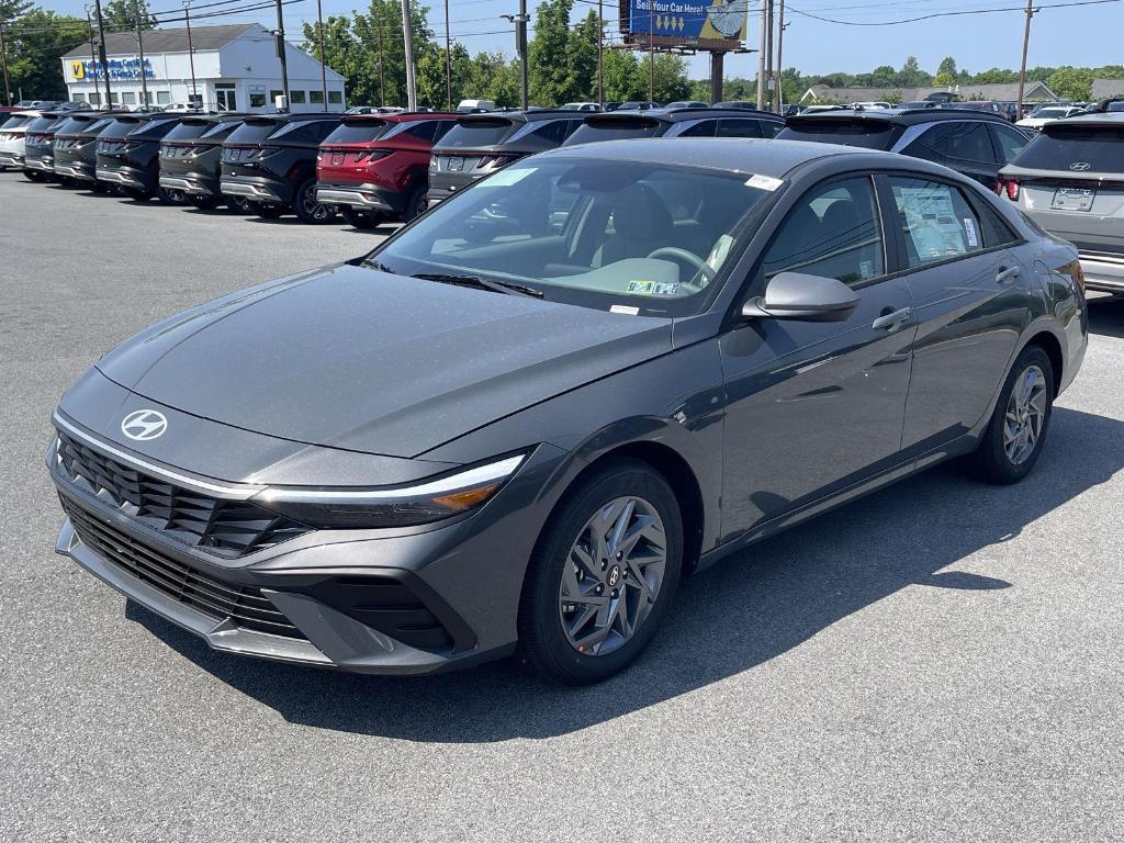 new 2025 Hyundai ELANTRA HEV car, priced at $26,697