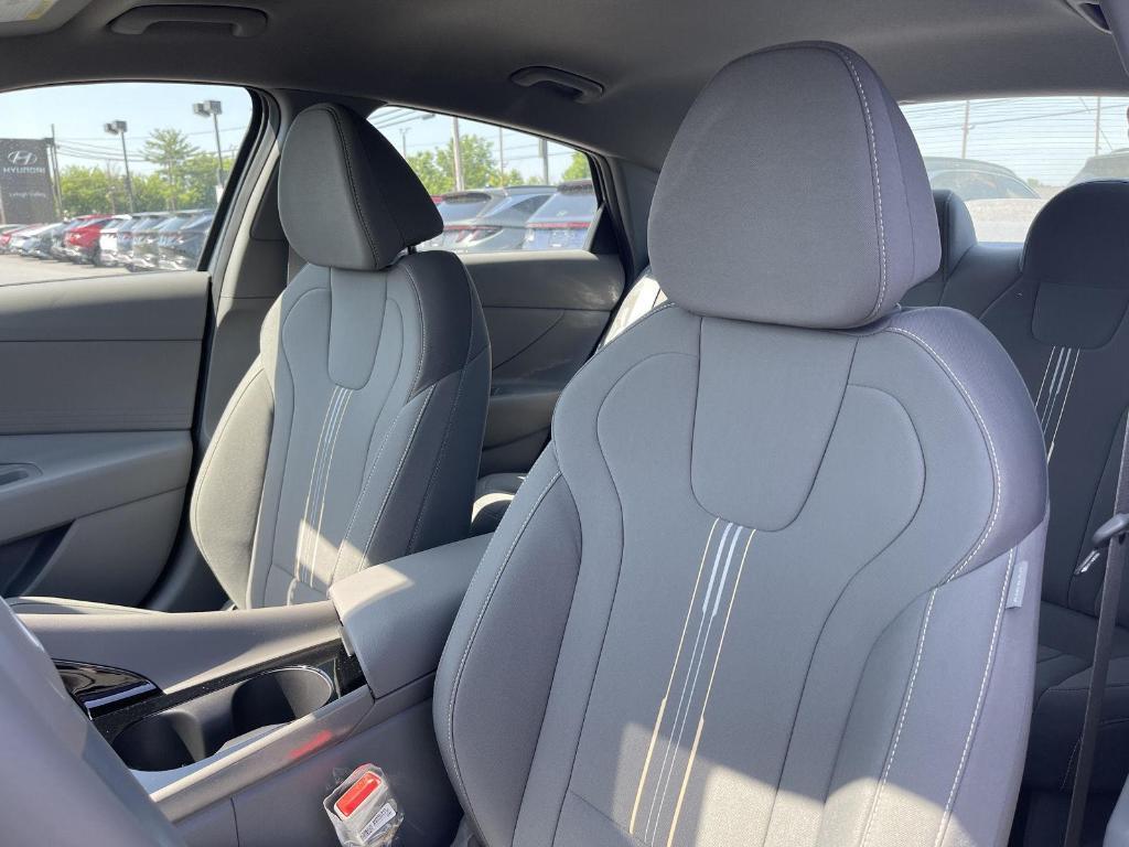 new 2025 Hyundai ELANTRA HEV car, priced at $26,697