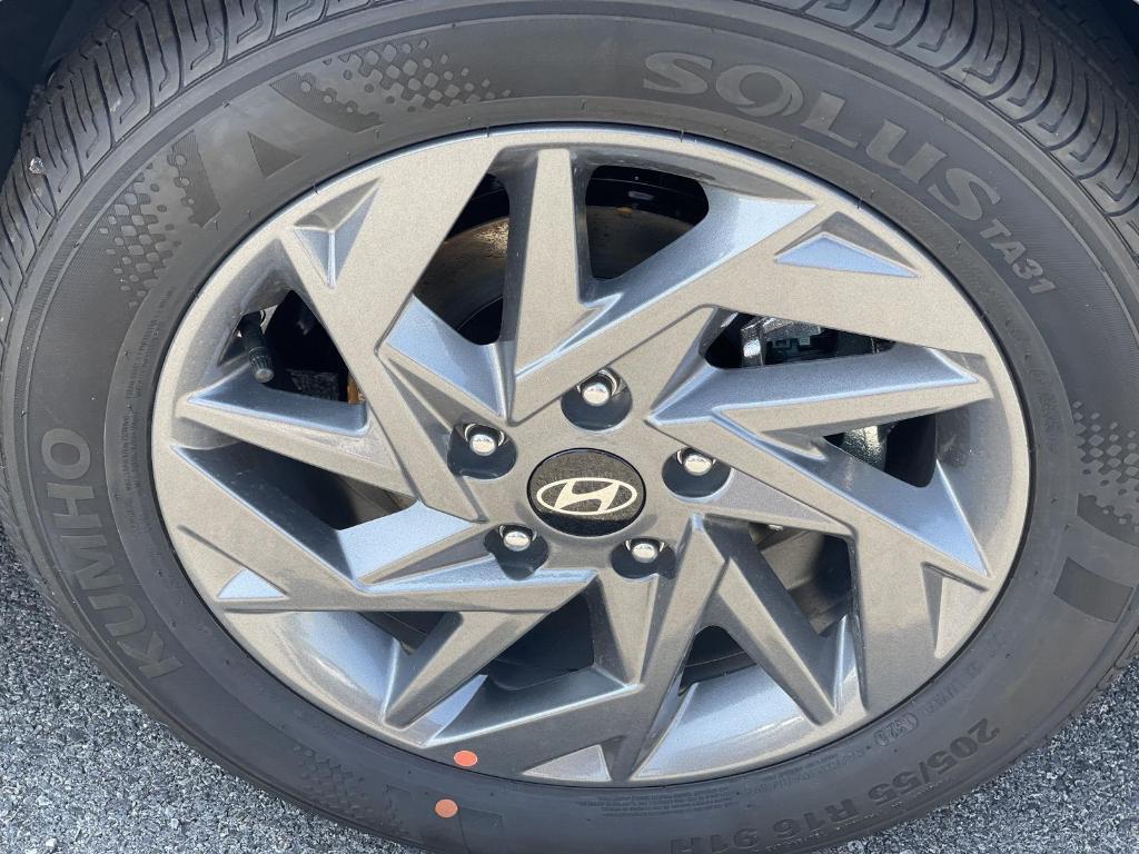 new 2025 Hyundai ELANTRA HEV car, priced at $26,697