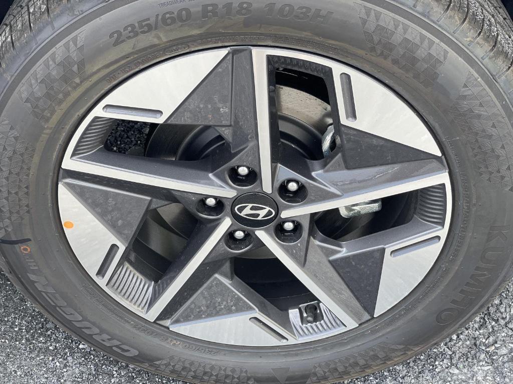 new 2026 Hyundai Tucson car, priced at $33,814