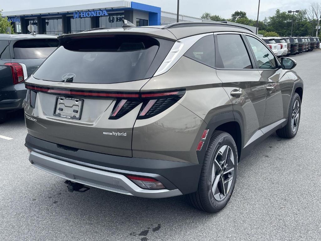 new 2025 Hyundai TUCSON Hybrid car, priced at $37,975