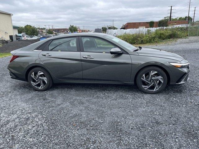 new 2025 Hyundai Elantra car, priced at $27,240