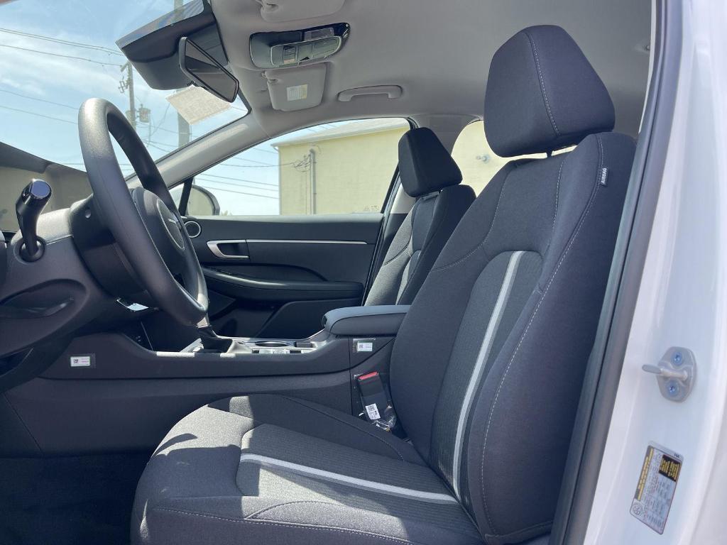 new 2025 Hyundai Sonata car, priced at $28,153