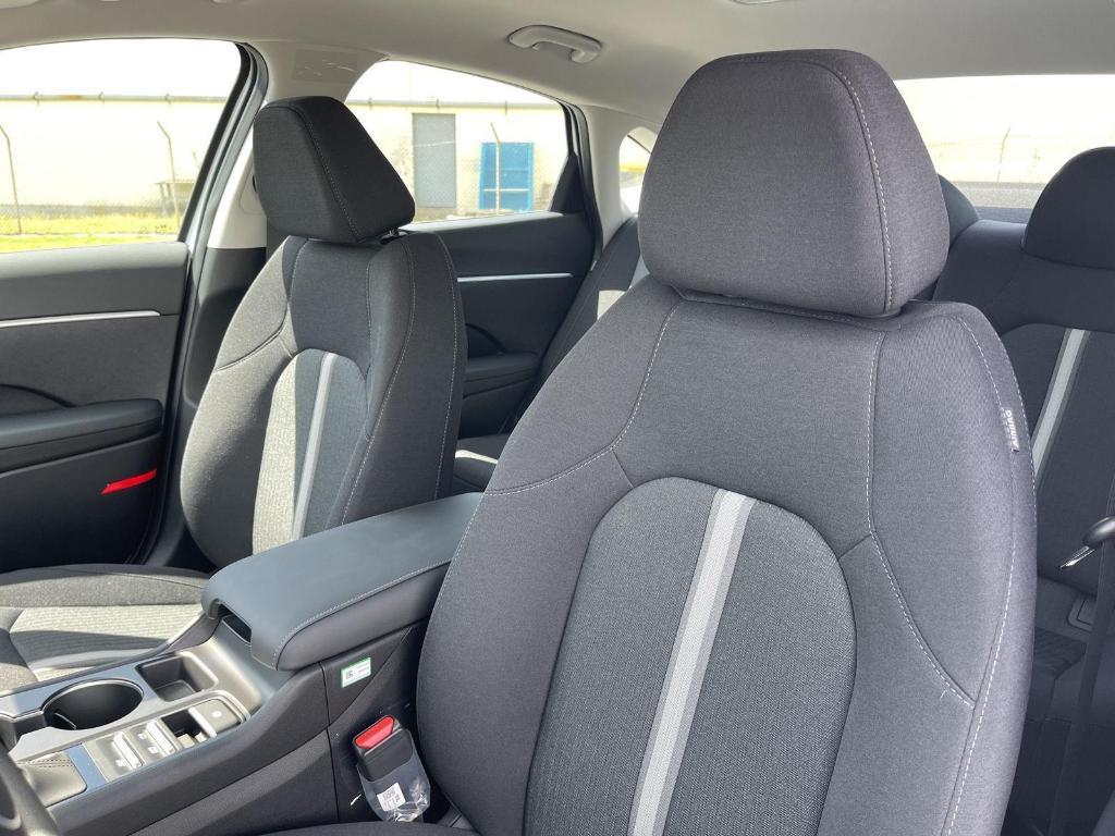 new 2025 Hyundai Sonata car, priced at $28,153