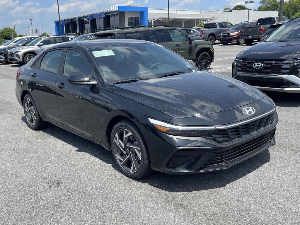 new 2025 Hyundai ELANTRA HEV car, priced at $28,635