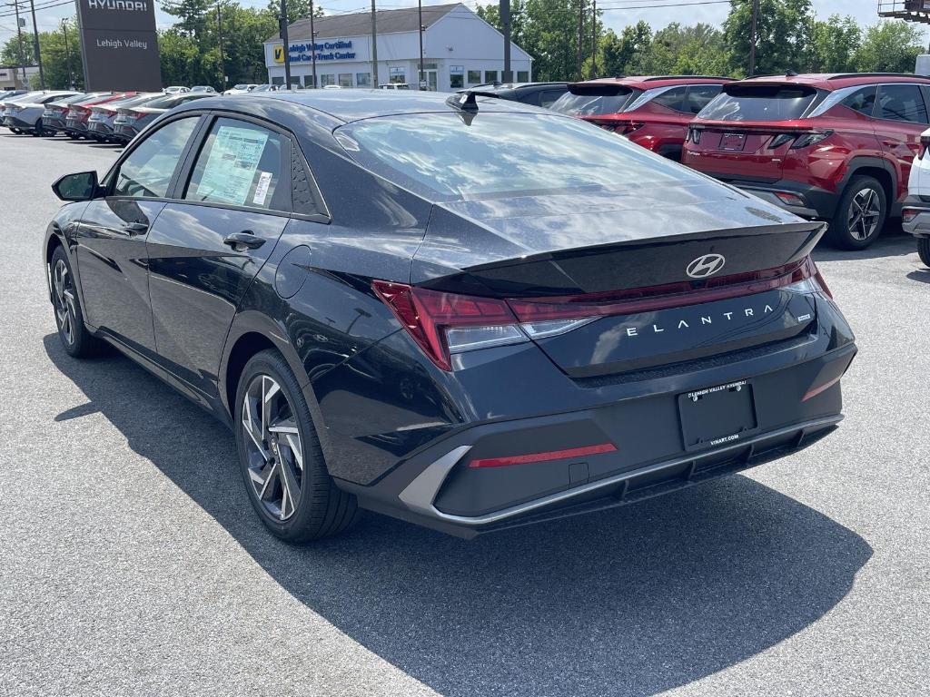 new 2025 Hyundai ELANTRA HEV car, priced at $28,635