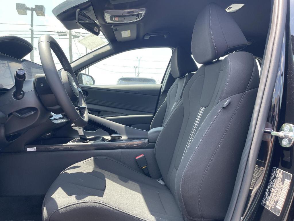 new 2025 Hyundai ELANTRA HEV car, priced at $28,635