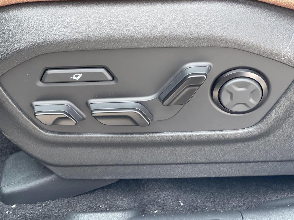 new 2026 Hyundai Santa Fe car, priced at $50,583