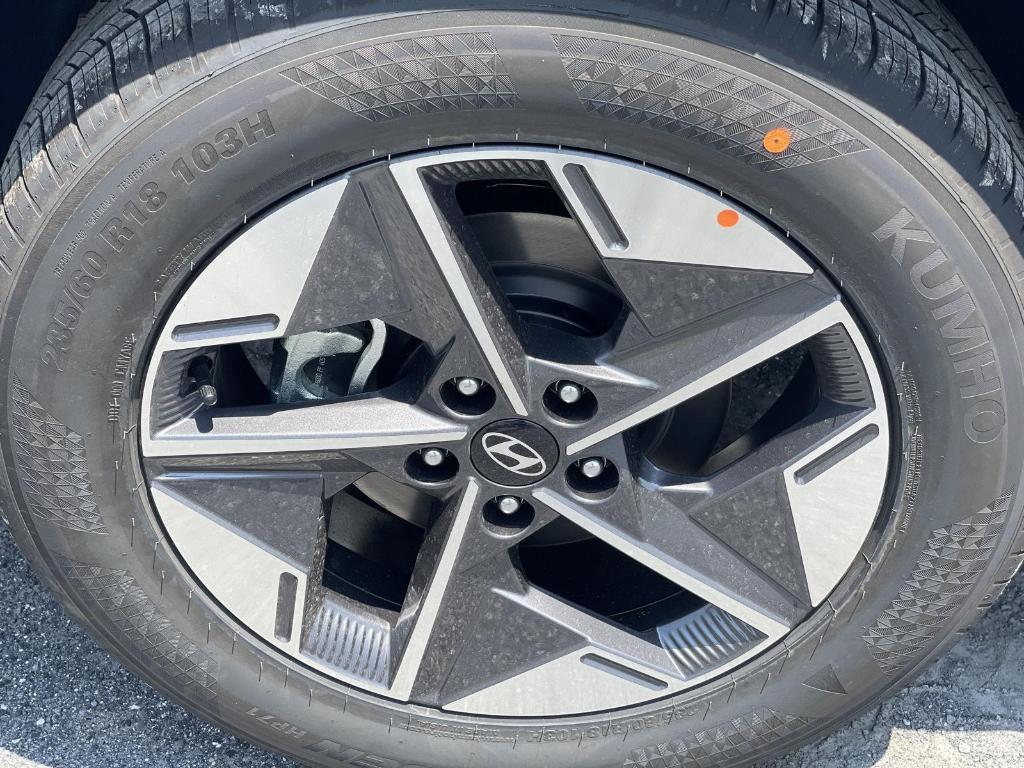 new 2025 Hyundai Tucson car, priced at $33,467