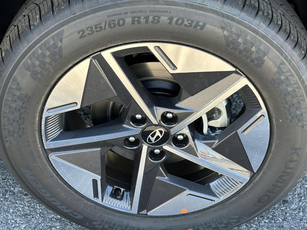 new 2026 Hyundai Tucson car, priced at $33,814