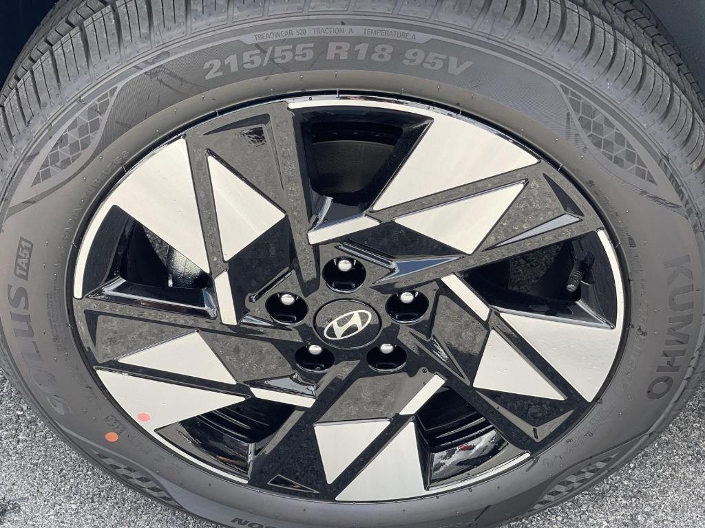 new 2025 Hyundai Kona car, priced at $28,717