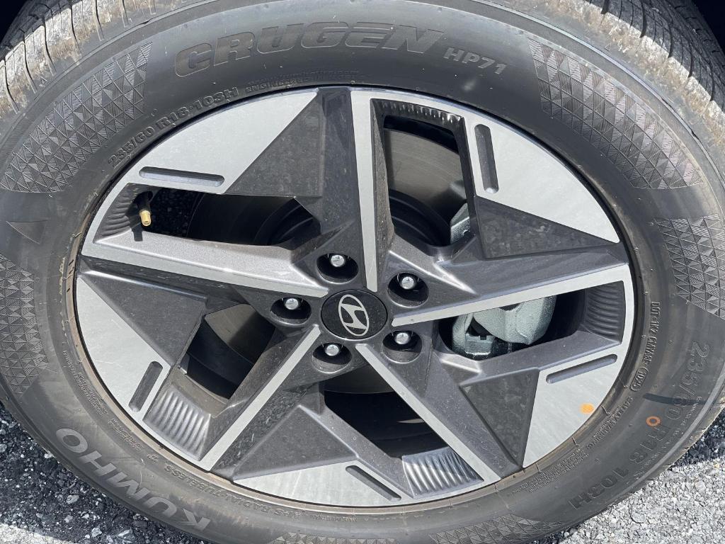 new 2026 Hyundai Tucson car, priced at $33,843