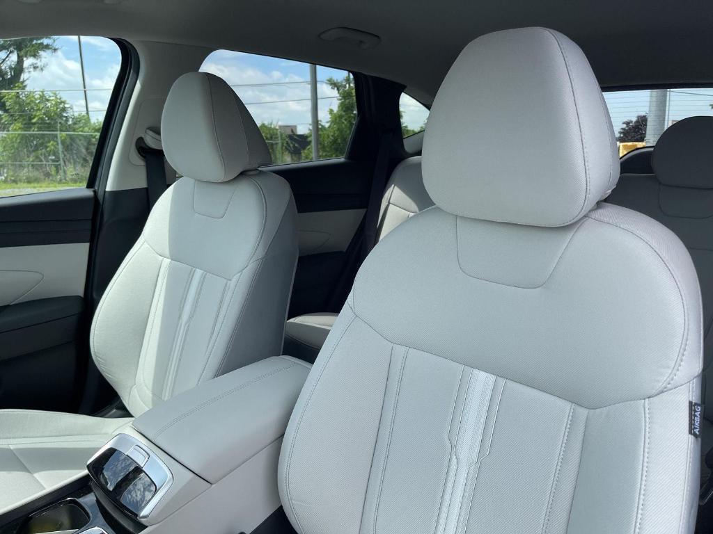 new 2026 Hyundai Tucson car, priced at $33,843