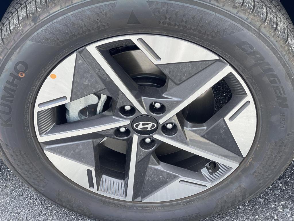 new 2026 Hyundai Tucson car, priced at $33,843
