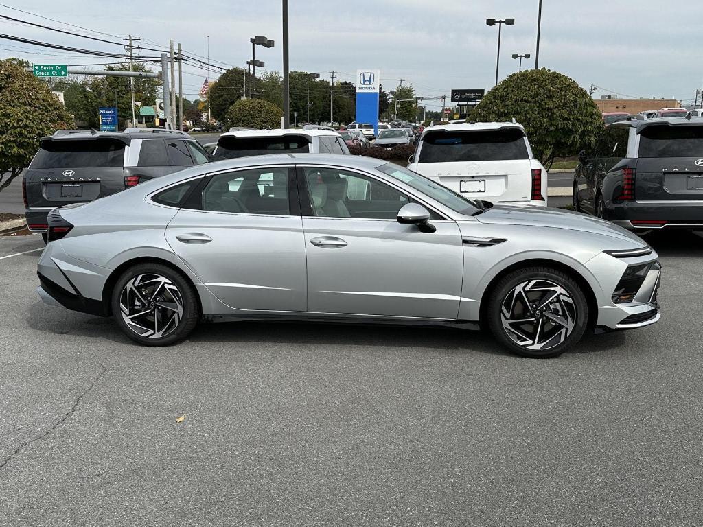 new 2026 Hyundai Sonata car, priced at $29,138