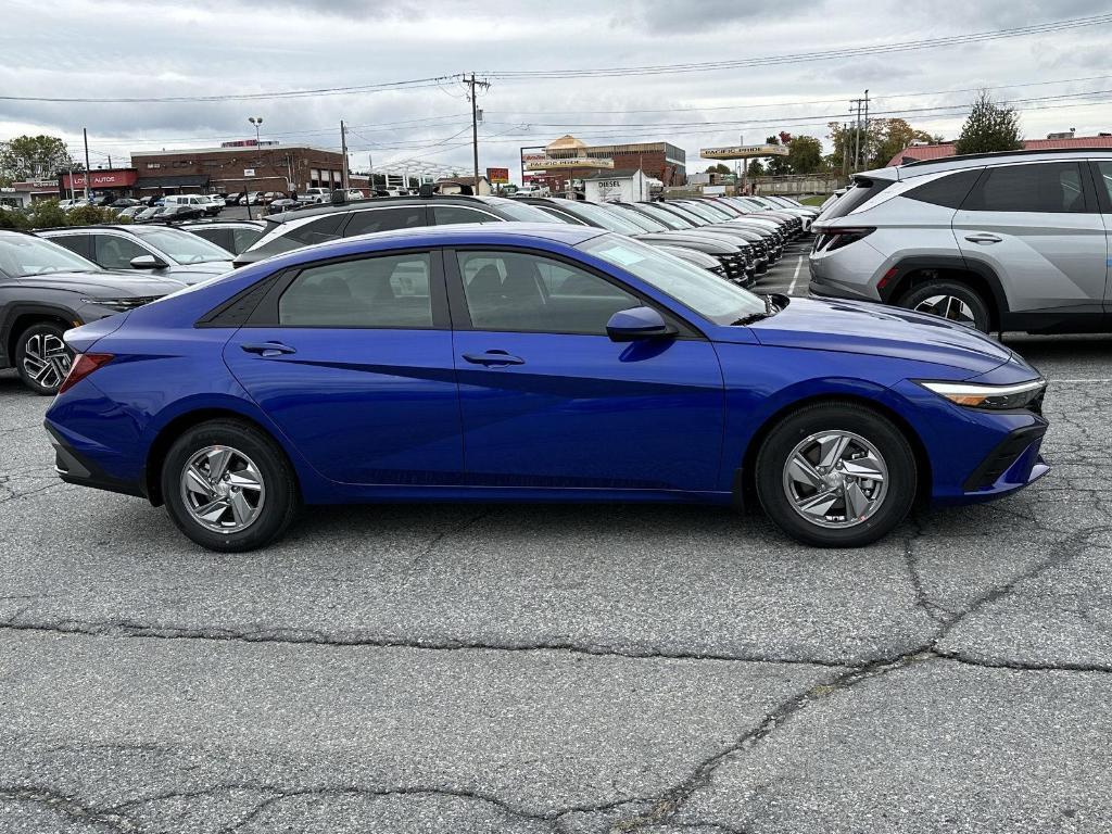 new 2025 Hyundai Elantra car, priced at $23,563