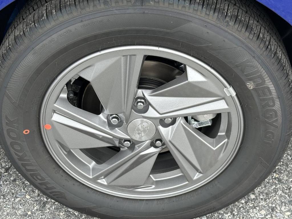 new 2025 Hyundai Elantra car, priced at $23,563