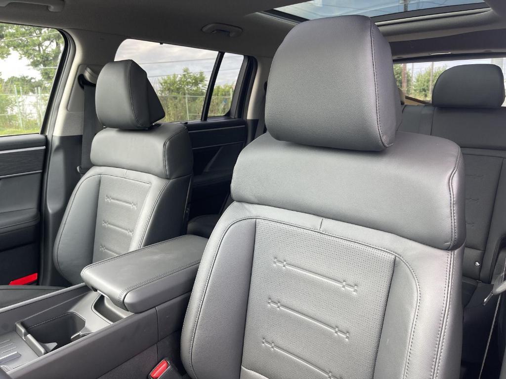 new 2025 Hyundai SANTA FE HEV car, priced at $47,768