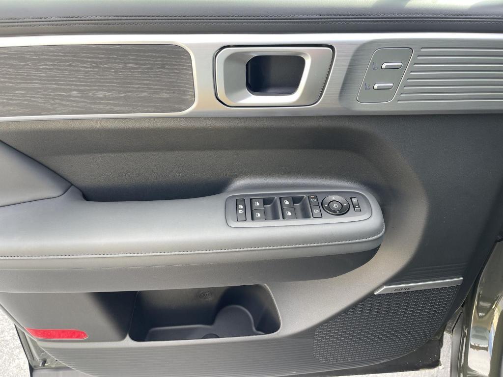 new 2025 Hyundai SANTA FE HEV car, priced at $47,768
