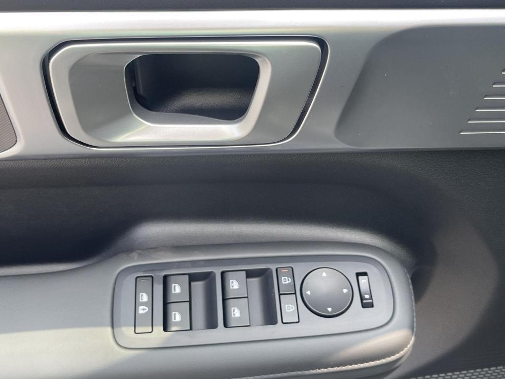 new 2026 Hyundai SANTA FE HEV car, priced at $41,822