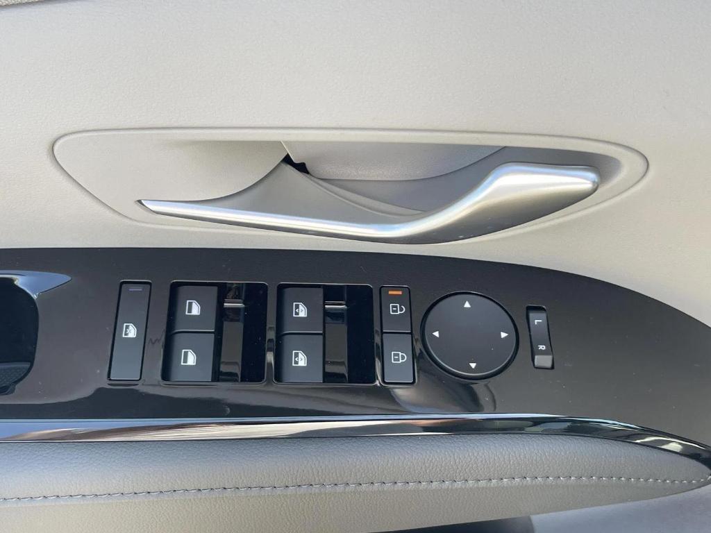 new 2025 Hyundai Tucson car, priced at $40,850