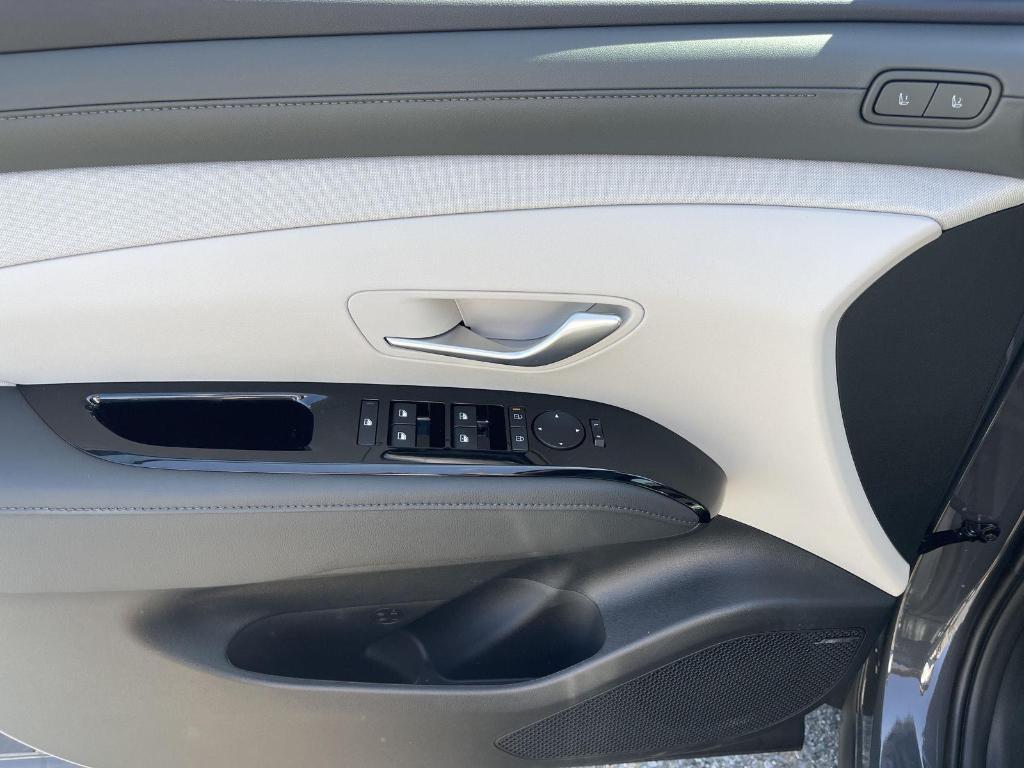 new 2025 Hyundai Tucson car, priced at $40,850