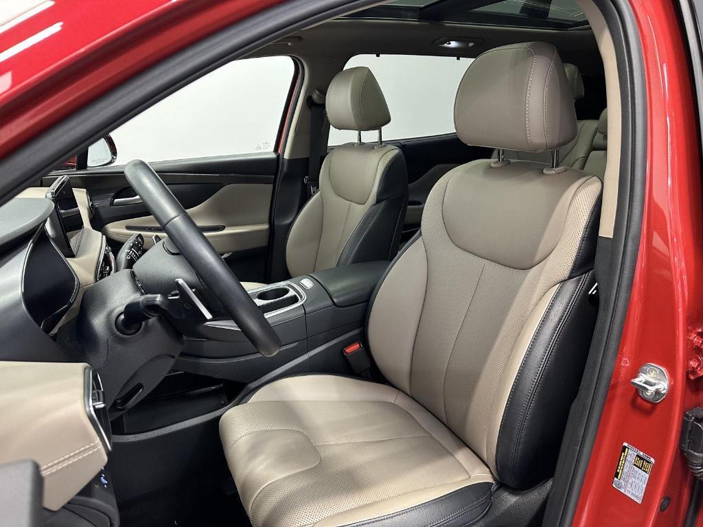 used 2023 Hyundai Santa Fe car, priced at $25,995