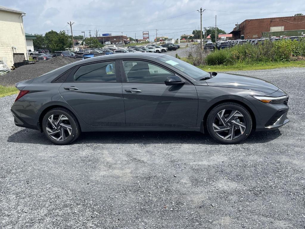 new 2025 Hyundai Elantra car, priced at $24,435