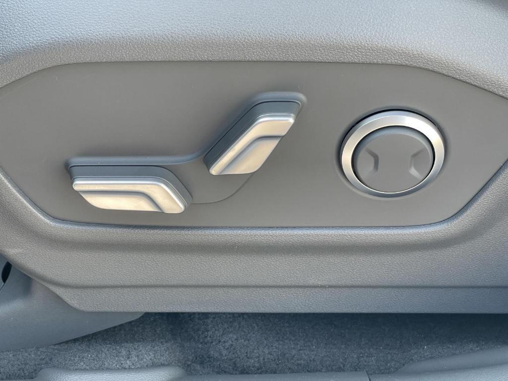 new 2026 Hyundai SANTA FE HEV car, priced at $42,180