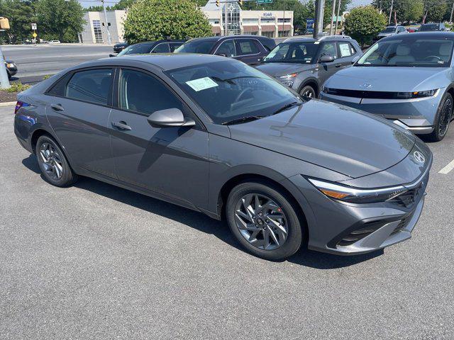 new 2024 Hyundai Elantra car, priced at $25,310