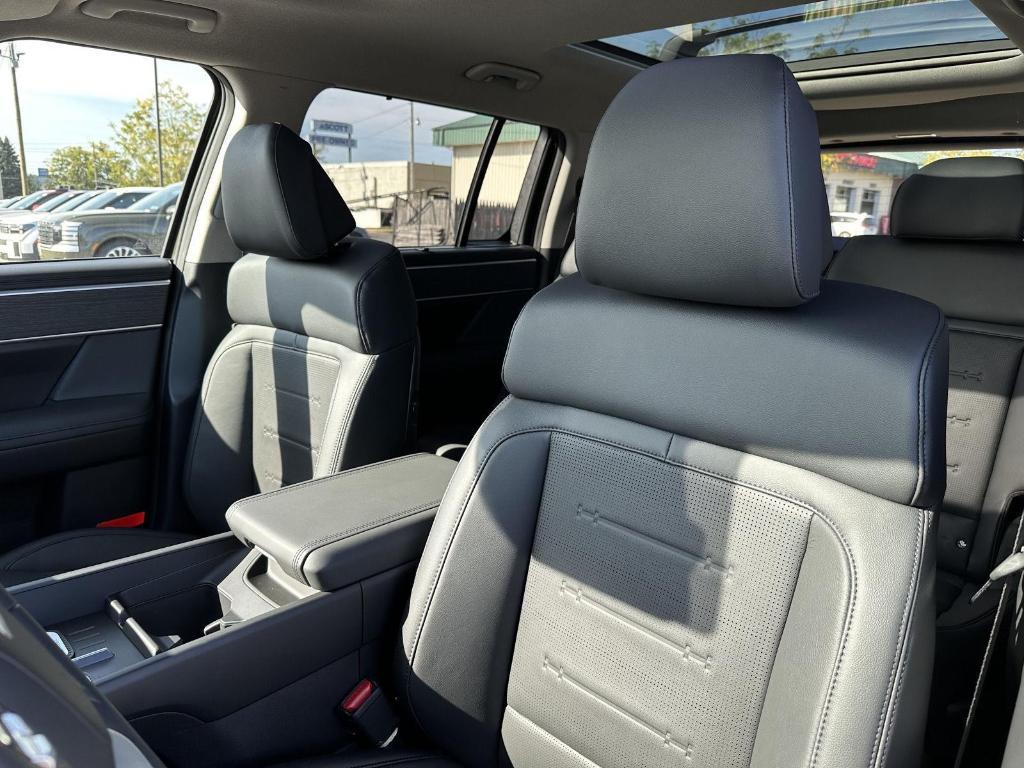 new 2026 Hyundai SANTA FE HEV car, priced at $49,301