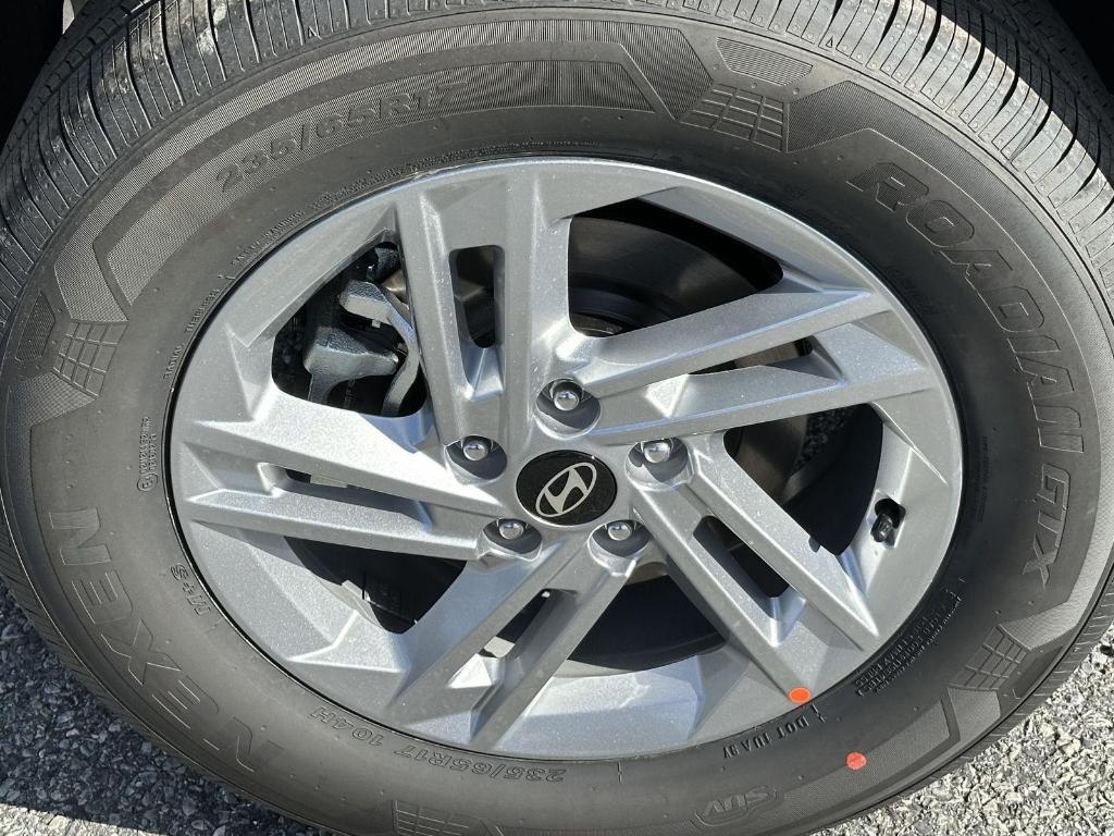 new 2026 Hyundai Tucson car, priced at $32,136