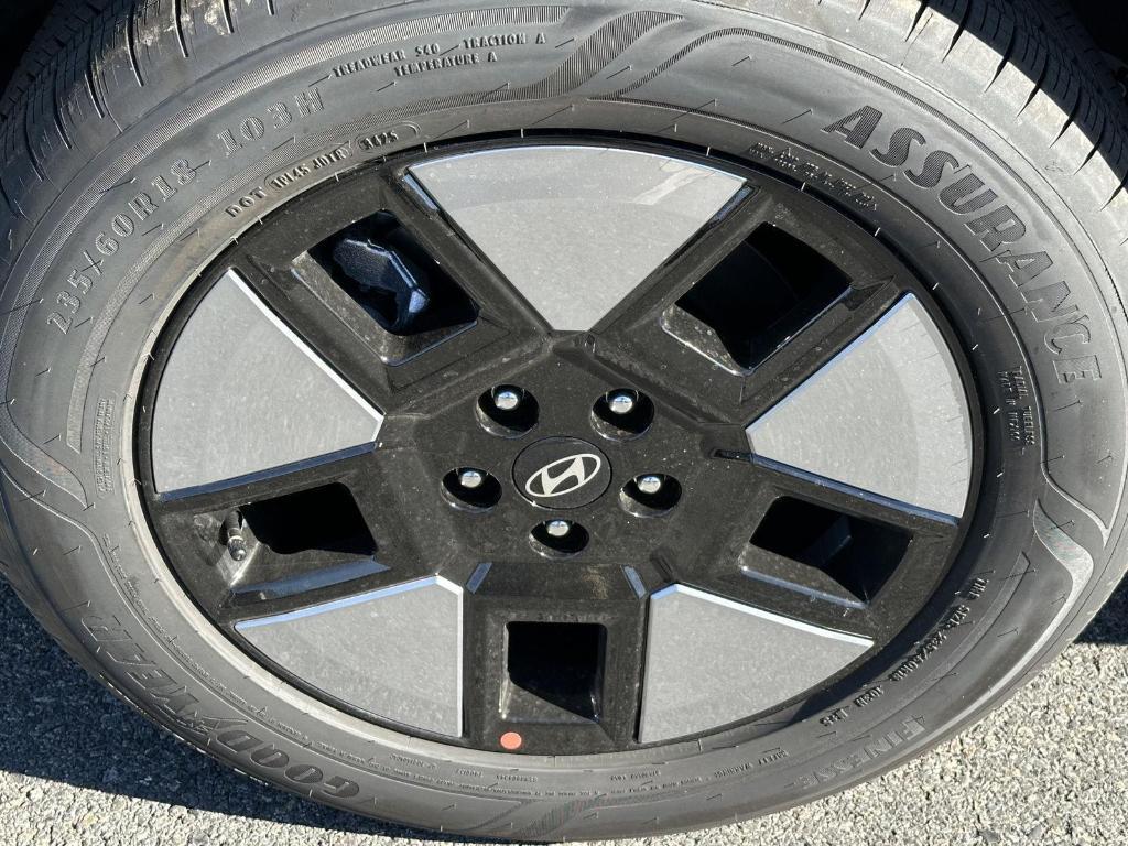 new 2026 Hyundai SANTA FE HEV car, priced at $41,860