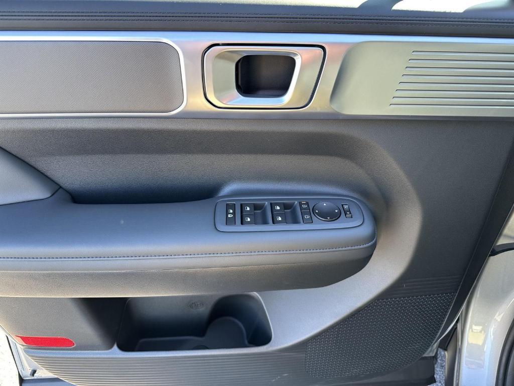 new 2026 Hyundai SANTA FE HEV car, priced at $41,860