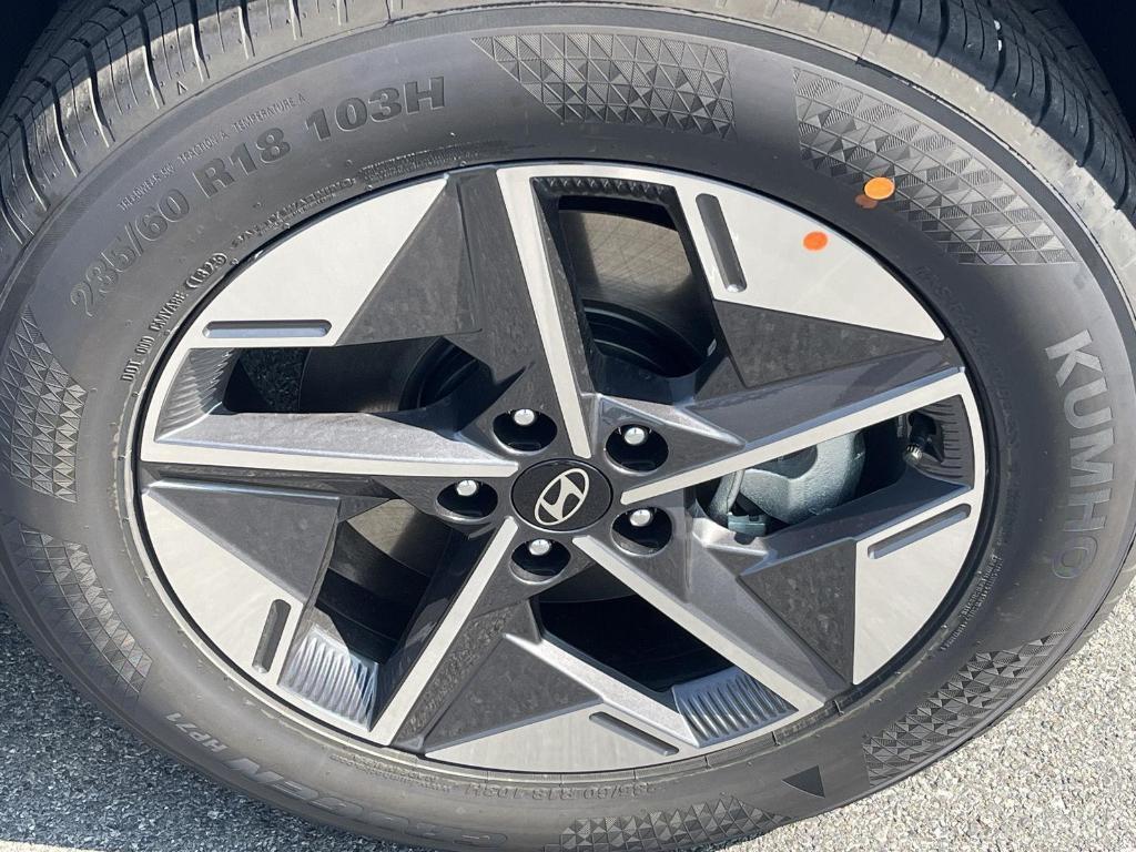 new 2025 Hyundai Tucson car, priced at $33,480