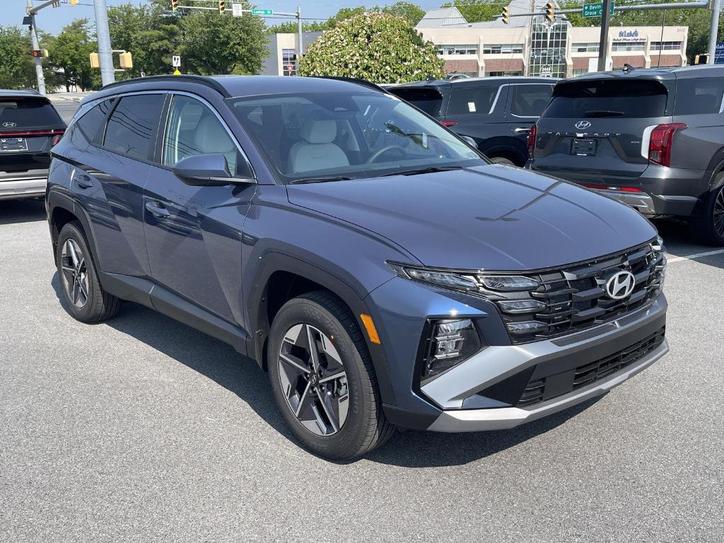 new 2025 Hyundai Tucson car, priced at $33,480