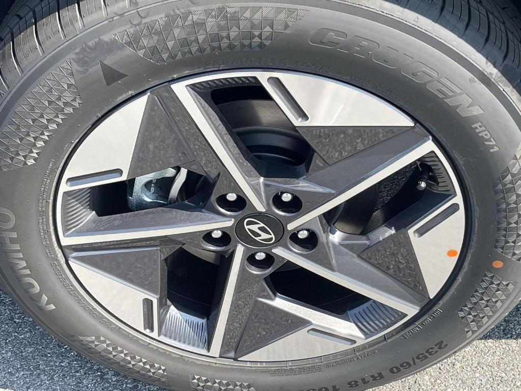 new 2025 Hyundai Tucson car, priced at $33,480