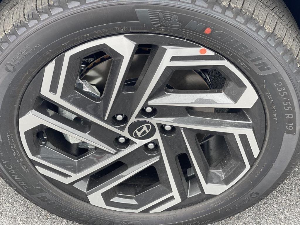 new 2026 Hyundai Tucson car, priced at $41,612